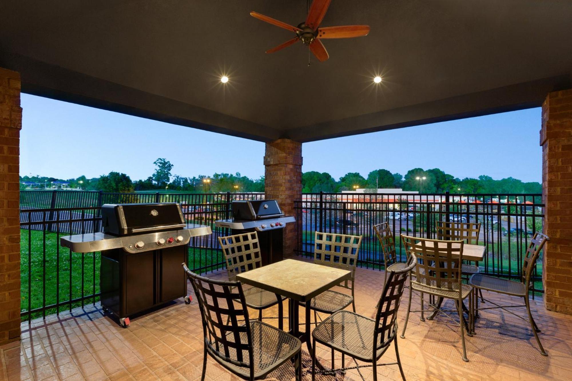 Candlewood By Ihg Vicksburg